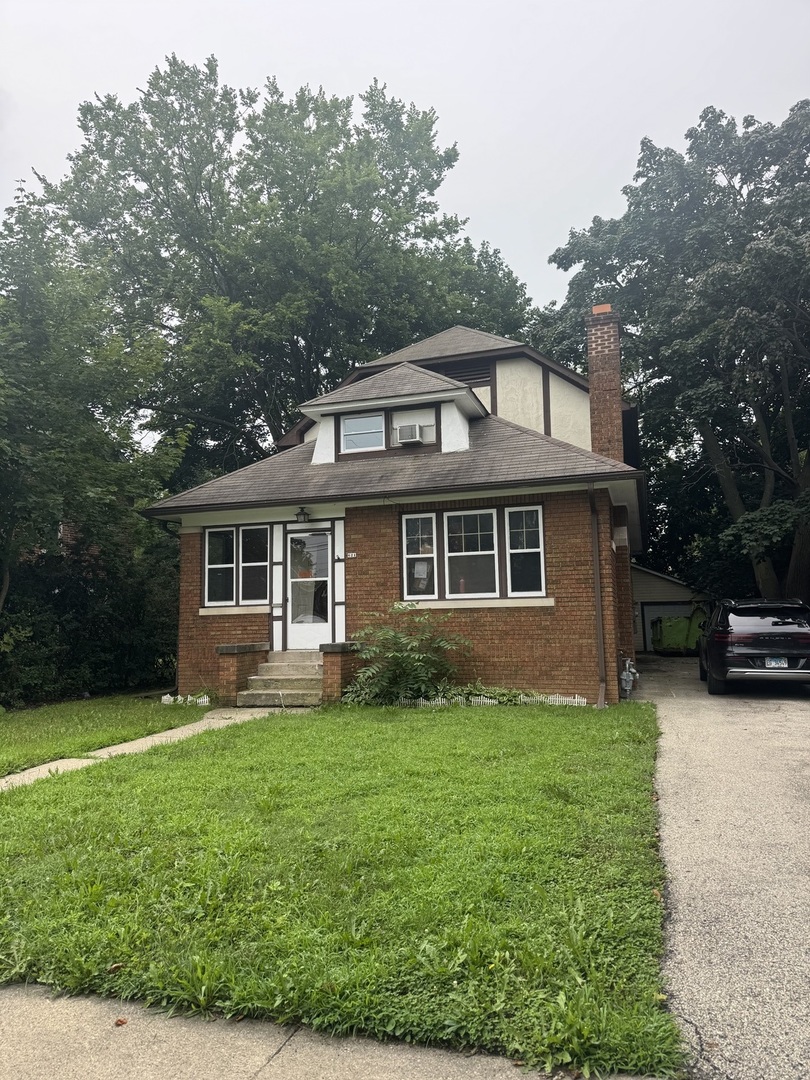 621 W Keith Avenue