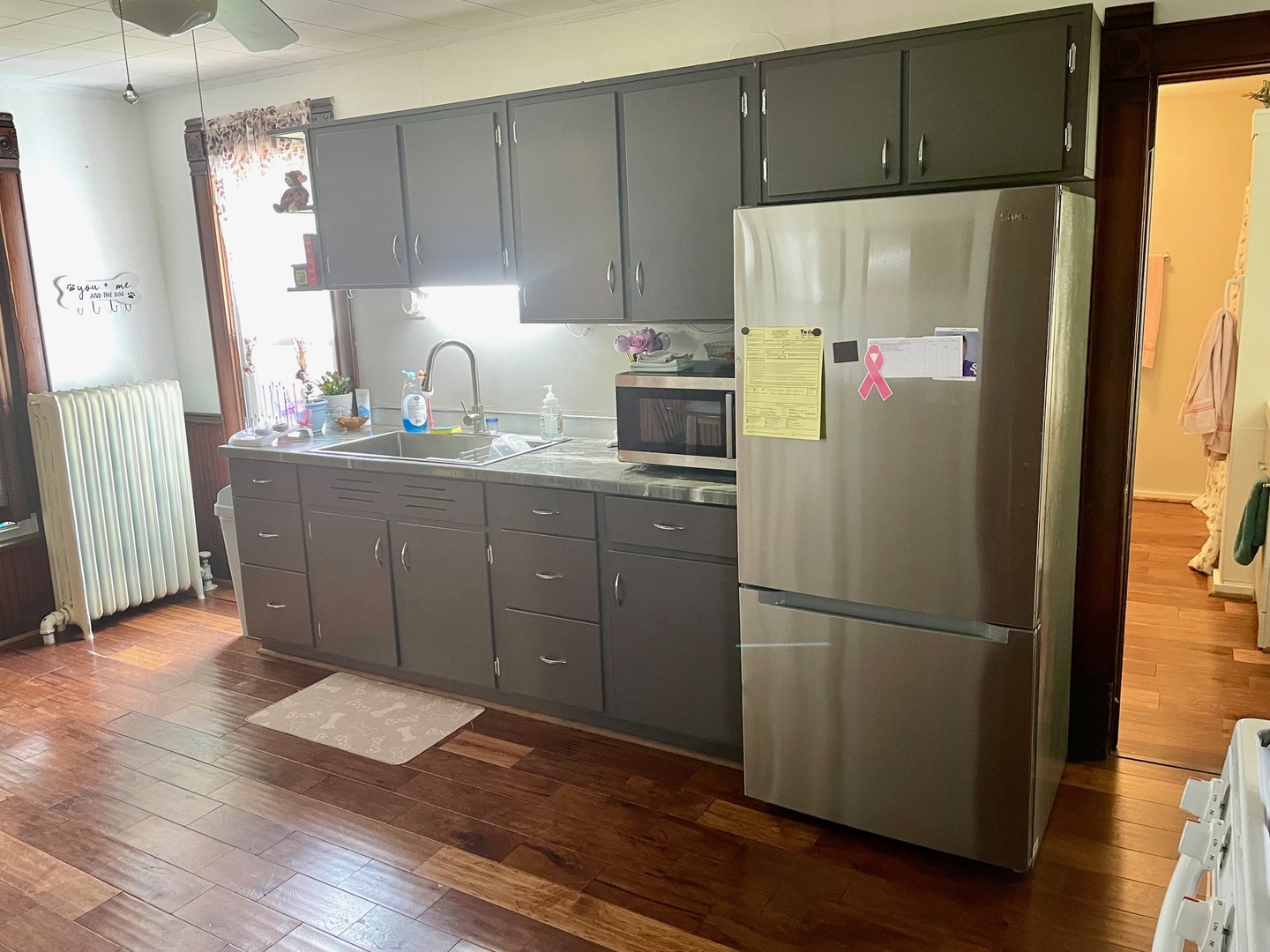 616 N Pleasant Street Property Photo 3