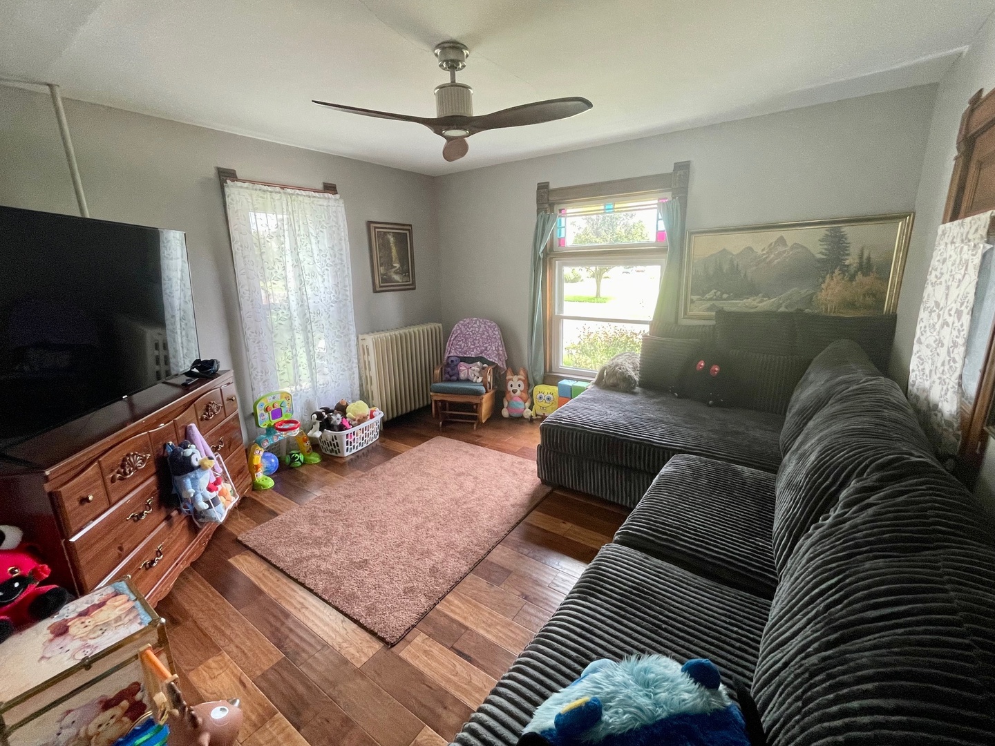 616 N Pleasant Street Property Photo 5