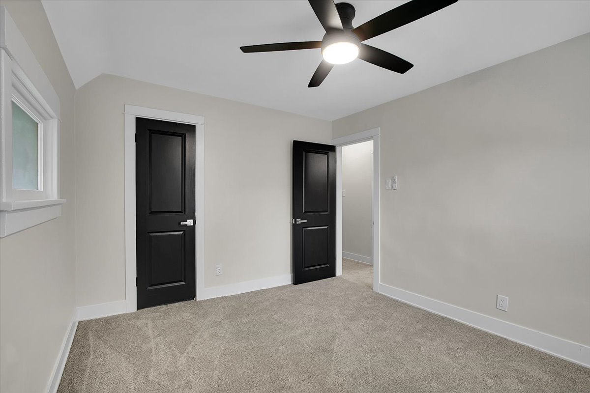 5465 W Cortez Street Property Photo 21