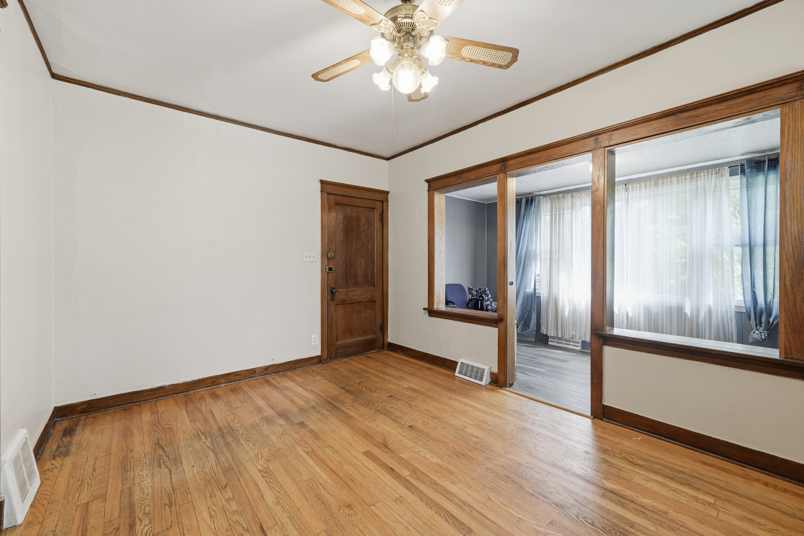 5258 W Dakin Avenue Property Photo 5