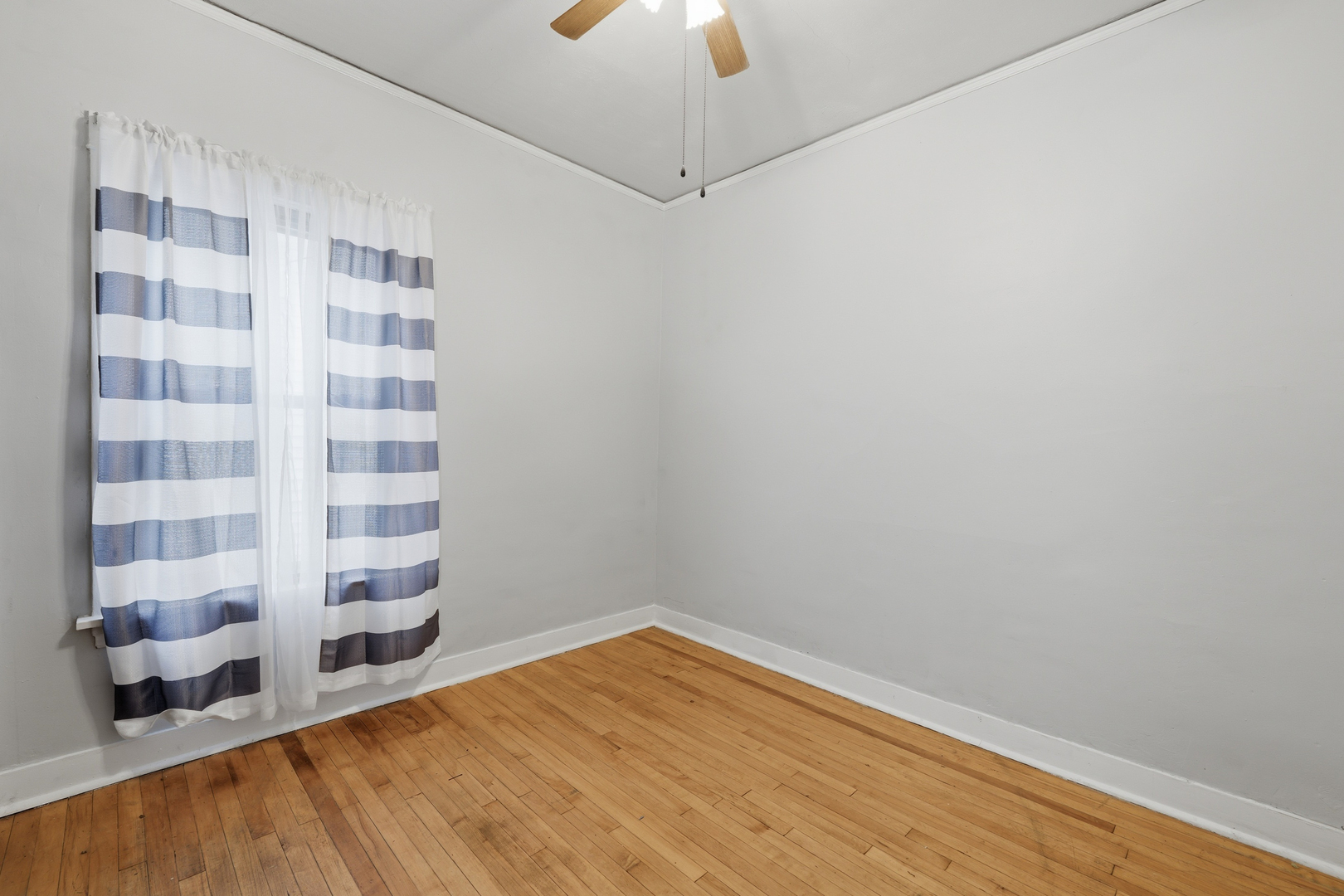 5258 W Dakin Avenue Property Photo 9