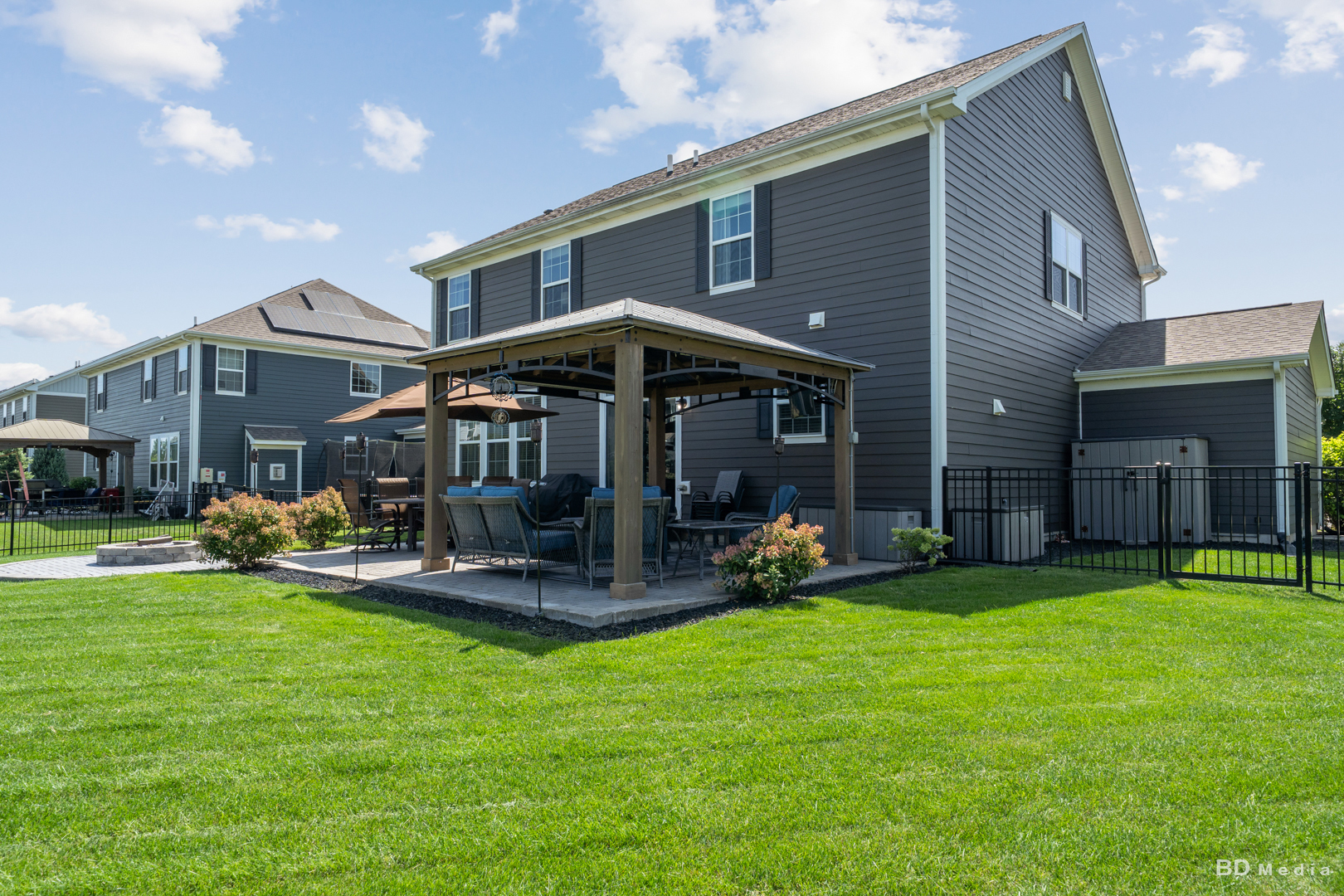 16106 W Sand Lilly Street Property Photo 7