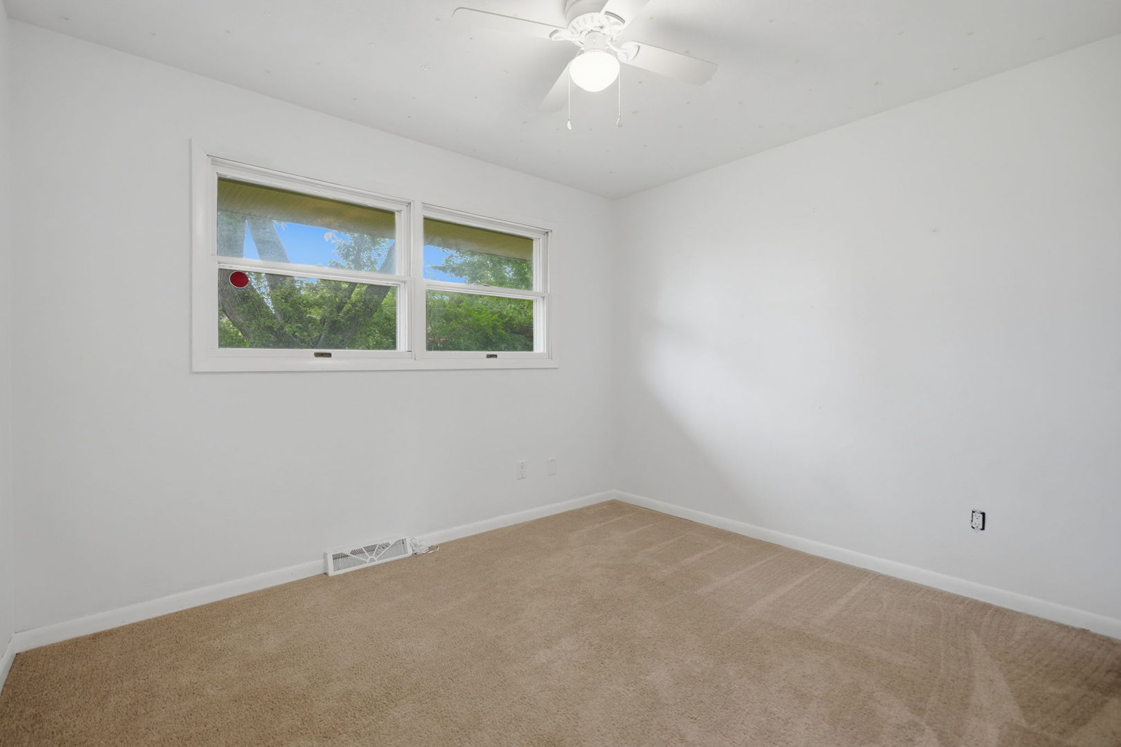 109 N 3rd Street Property Photo 14