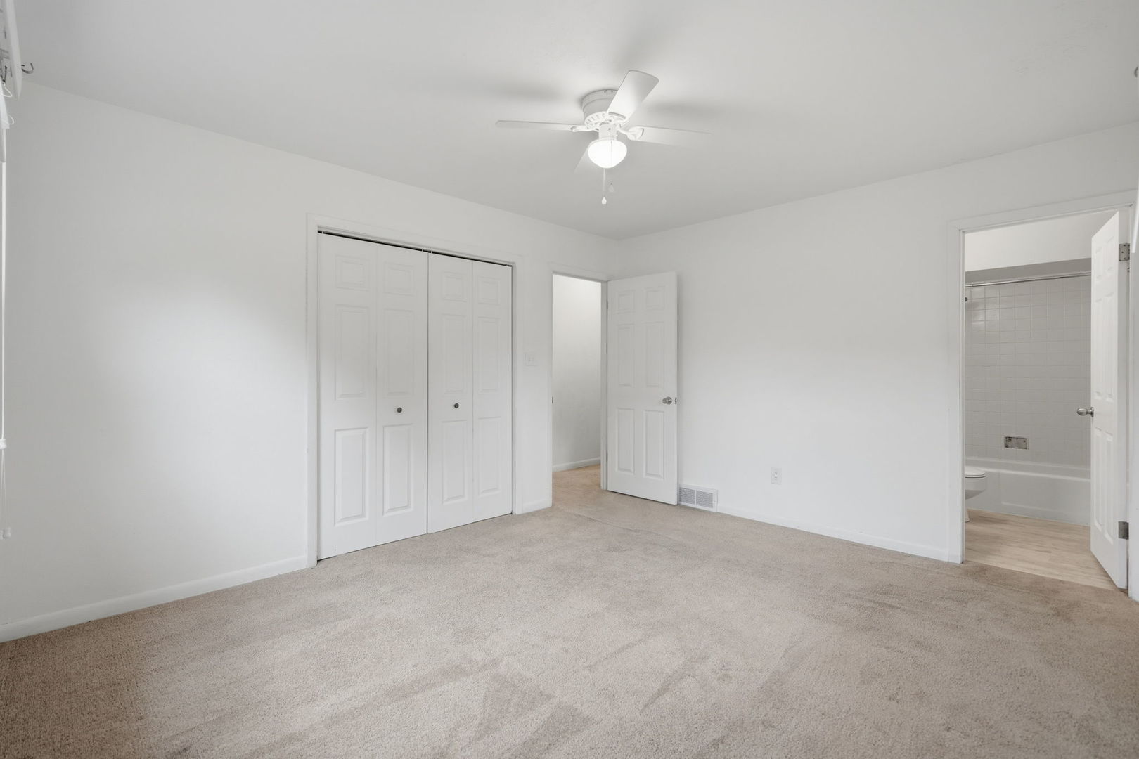 109 N 3rd Street Property Photo 16