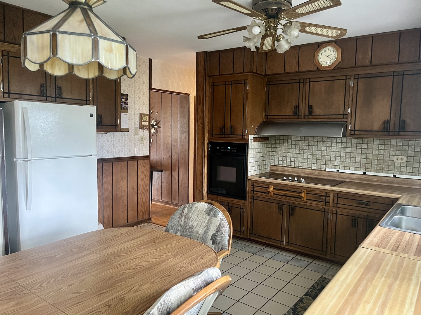 8041 W 91st Street Property Photo 10