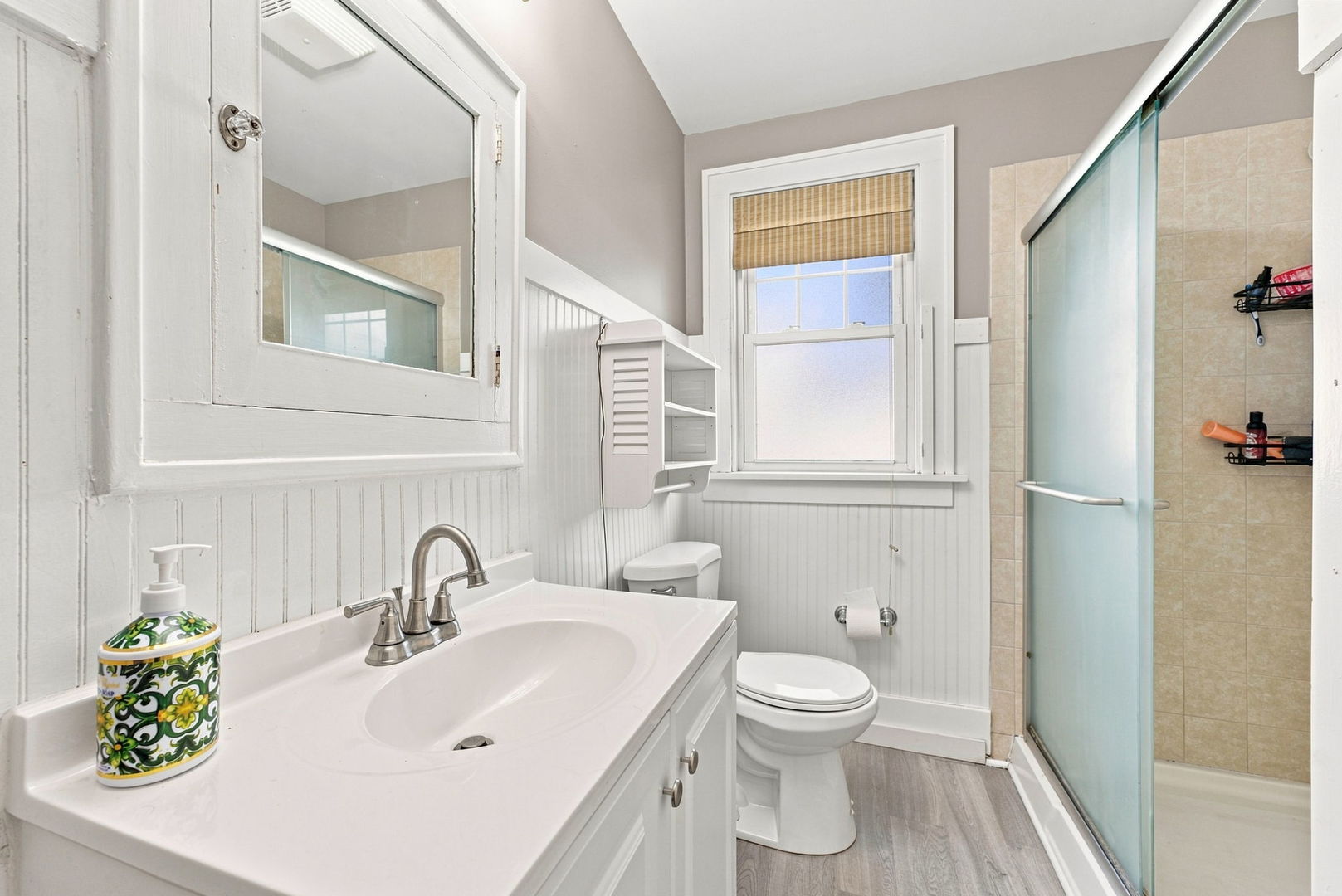 2325 Western Avenue Property Photo 17