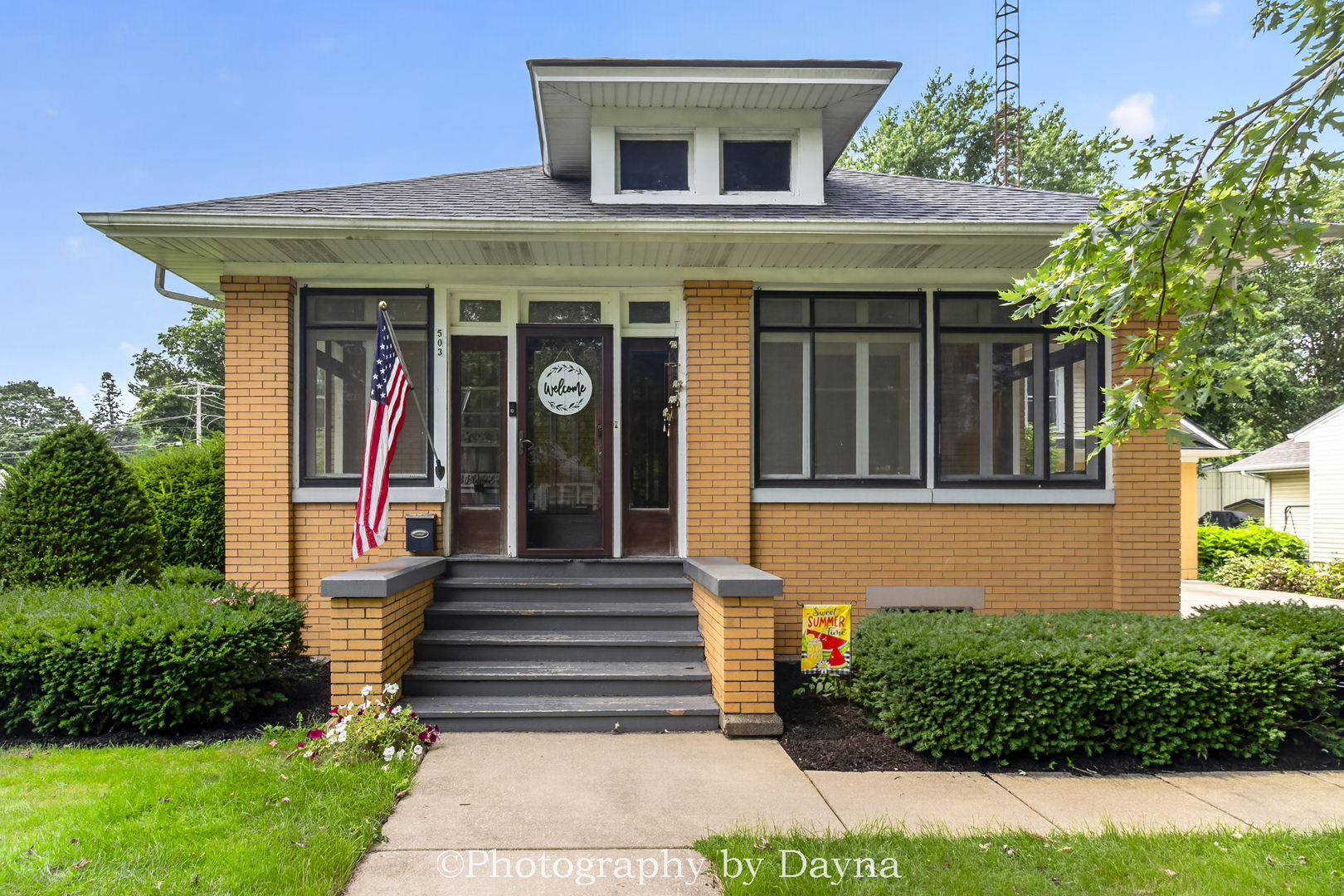 503 N Market Street Property Photo 2