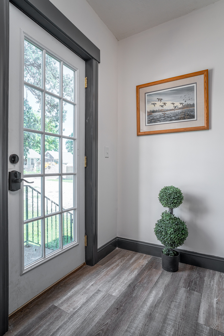 1821 Central Avenue Property Photo 13