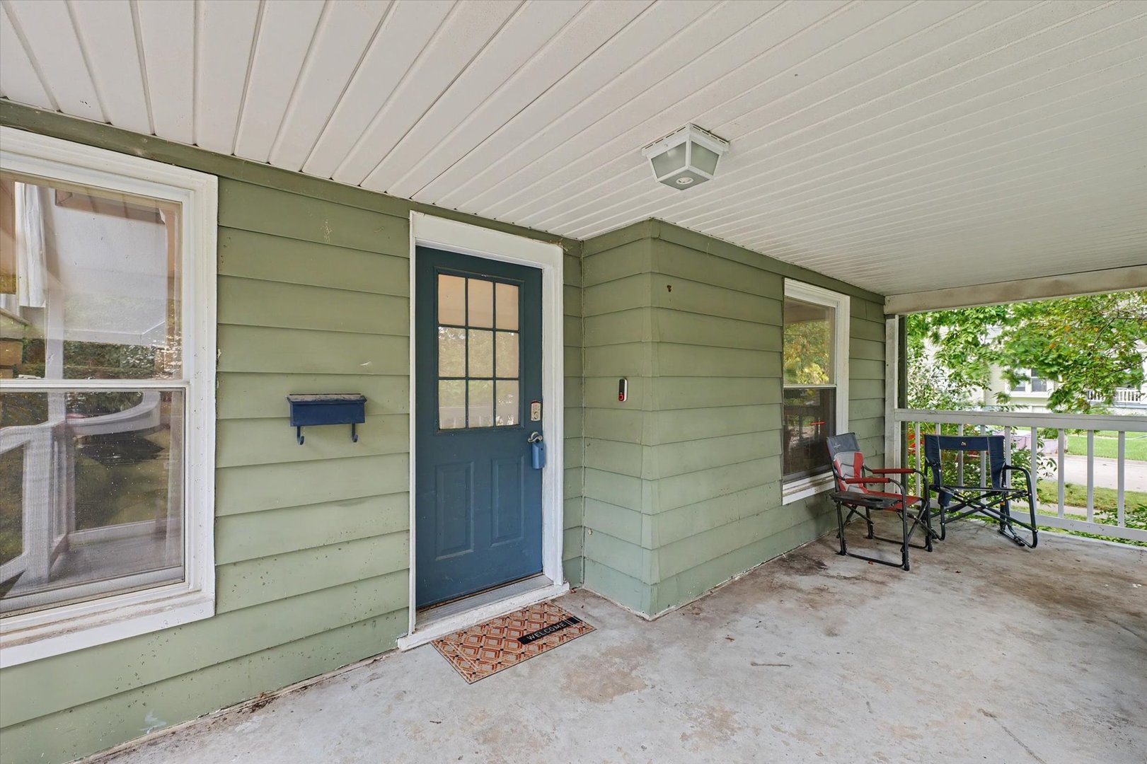 511 W Columbia Avenue Property Photo 2