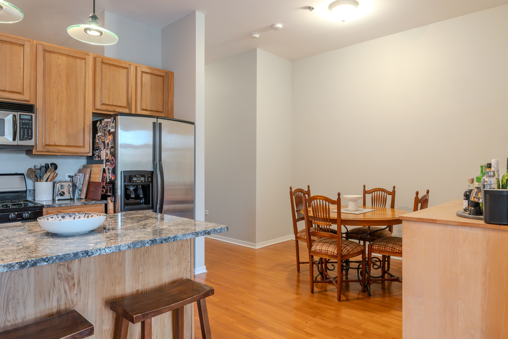 2915 N Clybourn Avenue 214 Property Photo 6