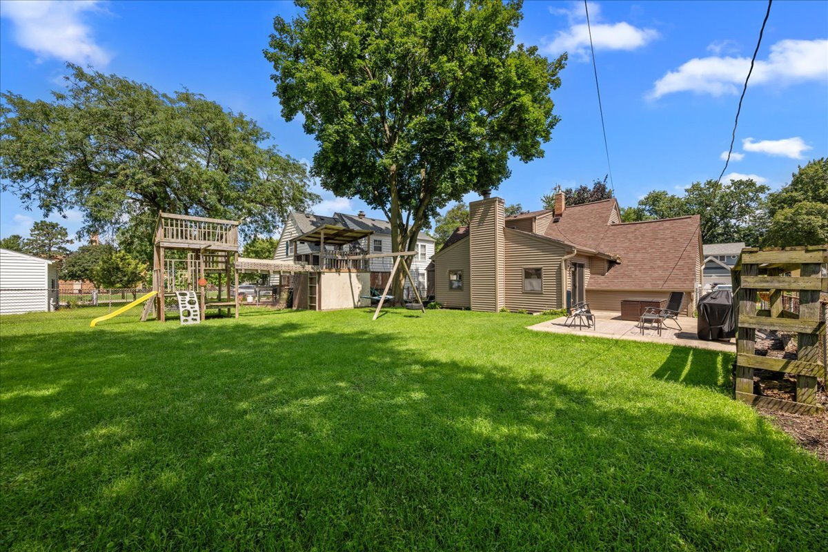 207 S Randall Road Property Photo 24