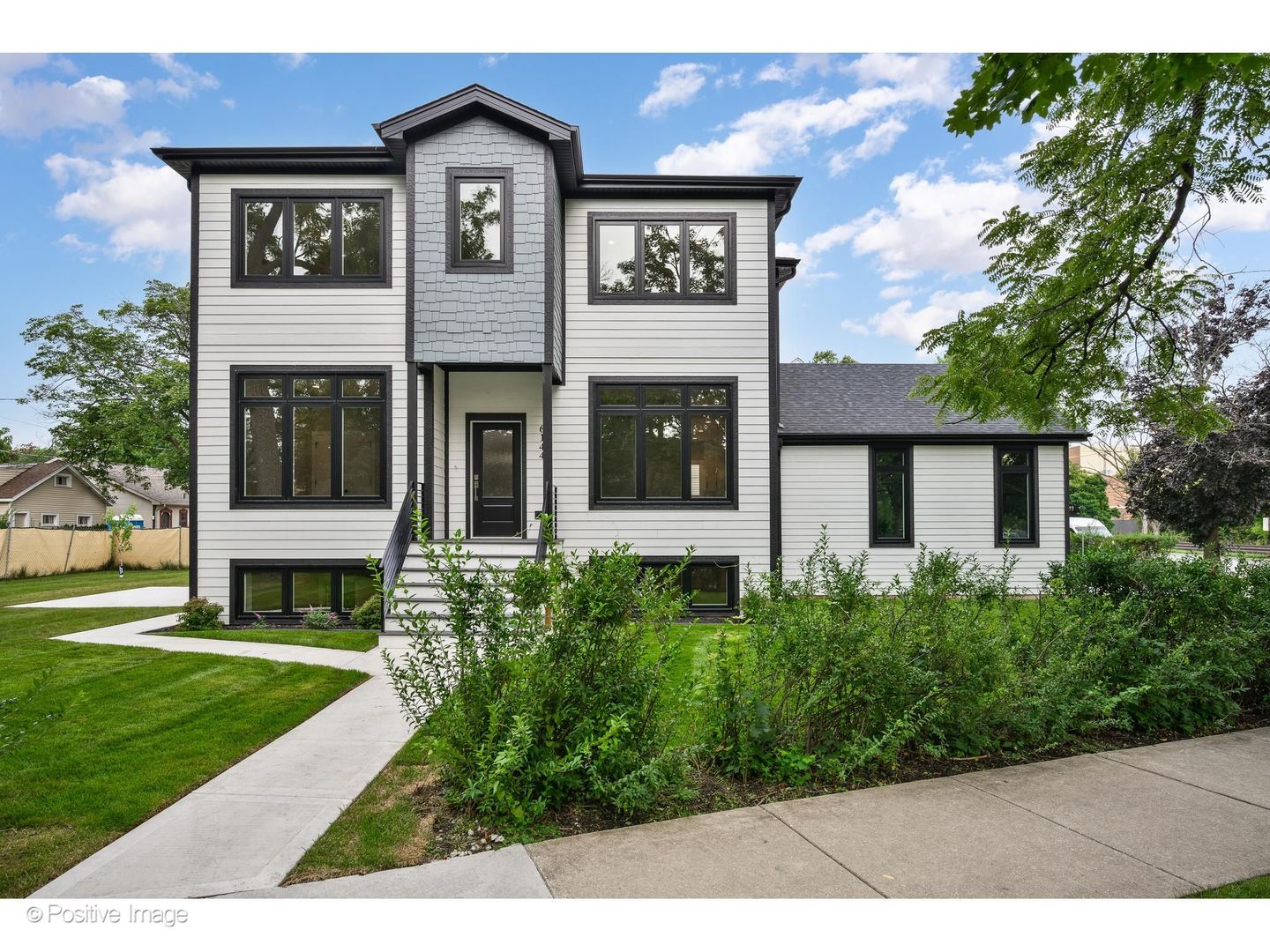 6144 N Nickerson Avenue Property Photo 1