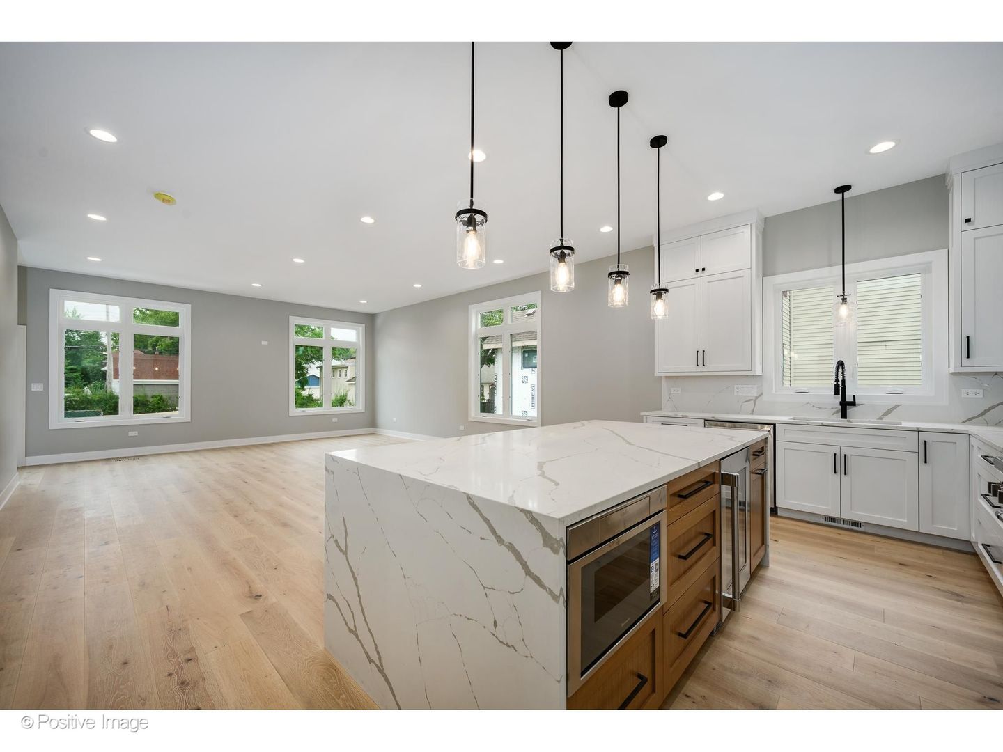 6144 N Nickerson Avenue Property Photo 11