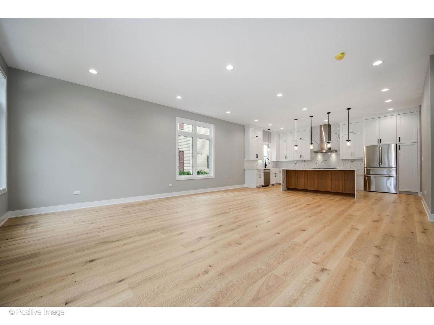 6144 N Nickerson Avenue Property Photo 13