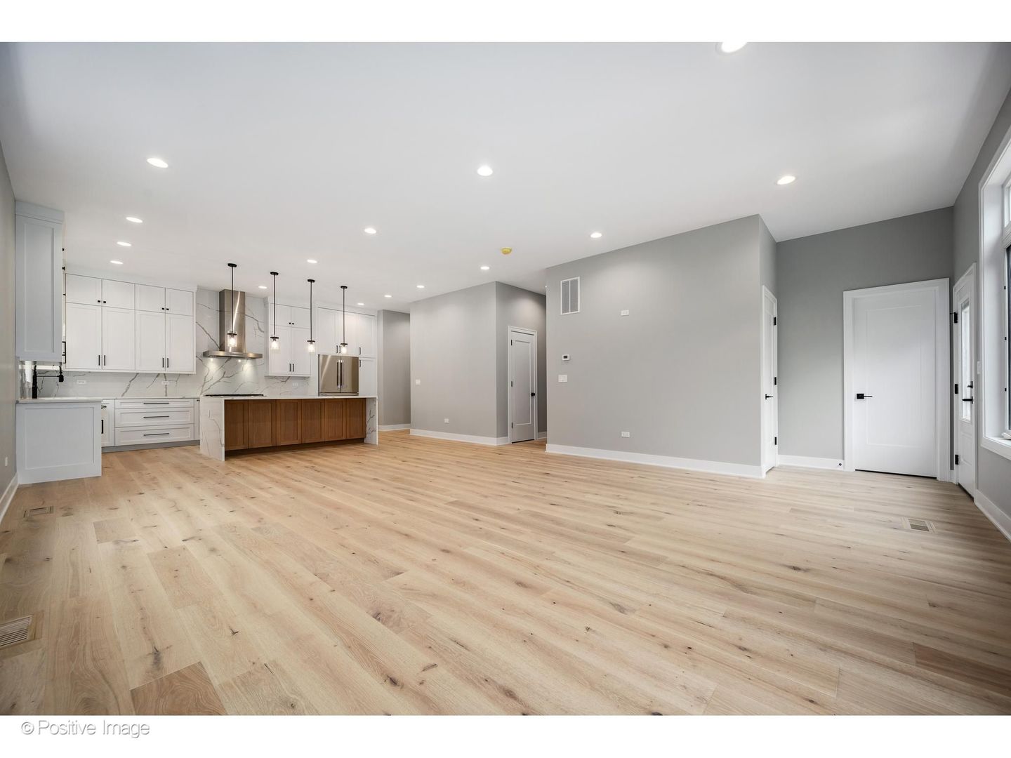 6144 N Nickerson Avenue Property Photo 14