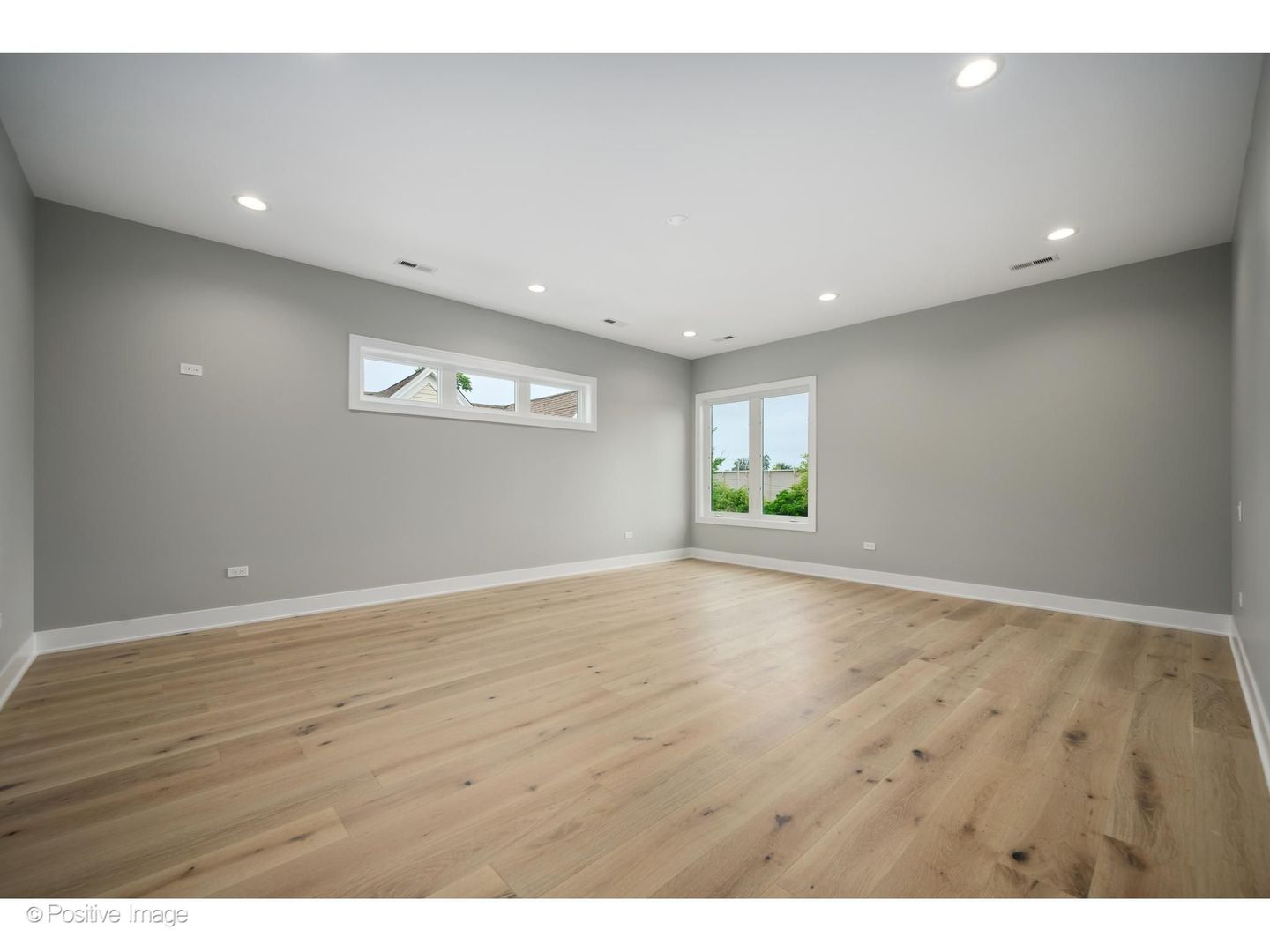6144 N Nickerson Avenue Property Photo 18