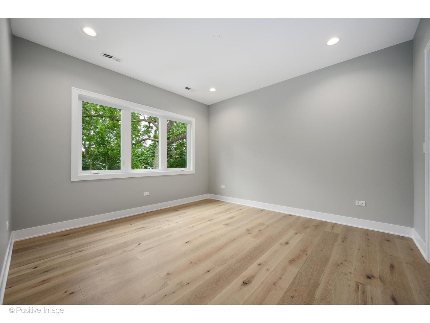 6144 N Nickerson Avenue Property Photo 22