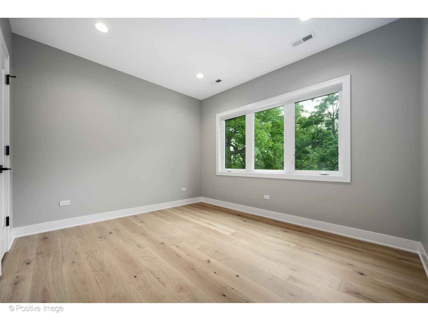 6144 N Nickerson Avenue Property Photo 24