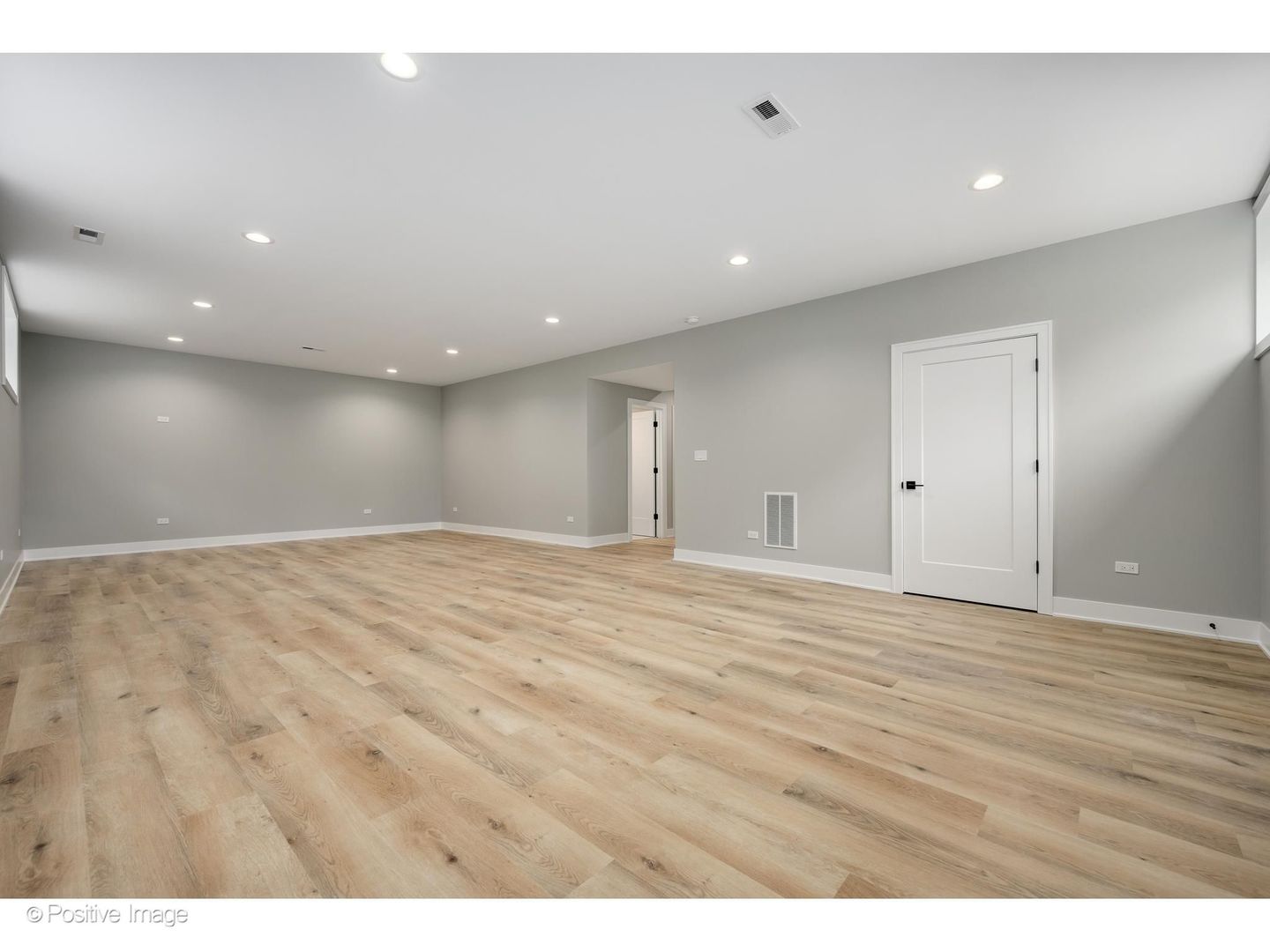 6144 N Nickerson Avenue Property Photo 28