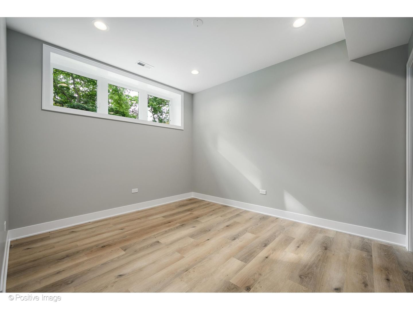 6144 N Nickerson Avenue Property Photo 29