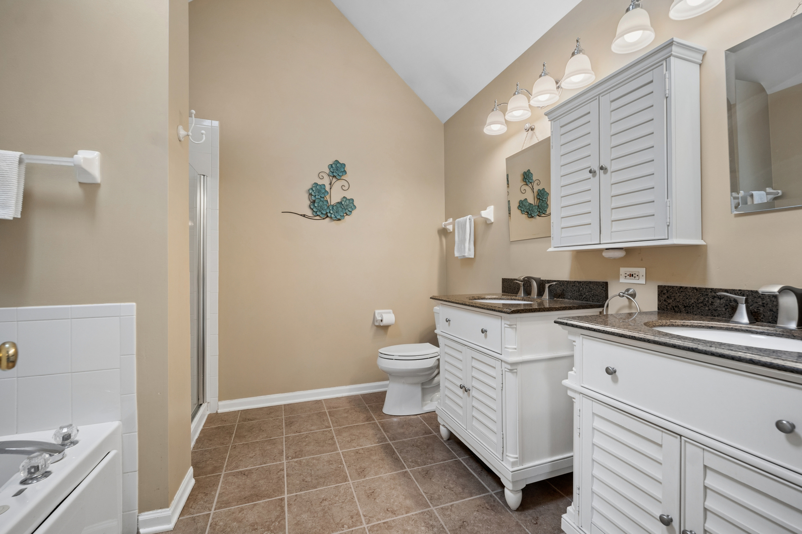 2105 Bent Tree Drive Property Photo 12