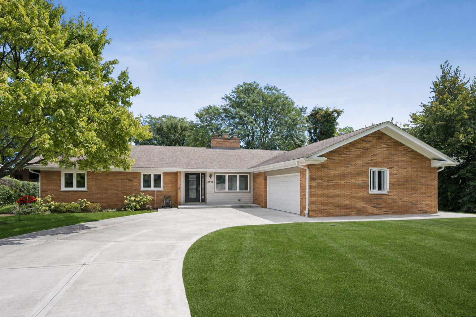 2865 Leanne Court Property Photo 1