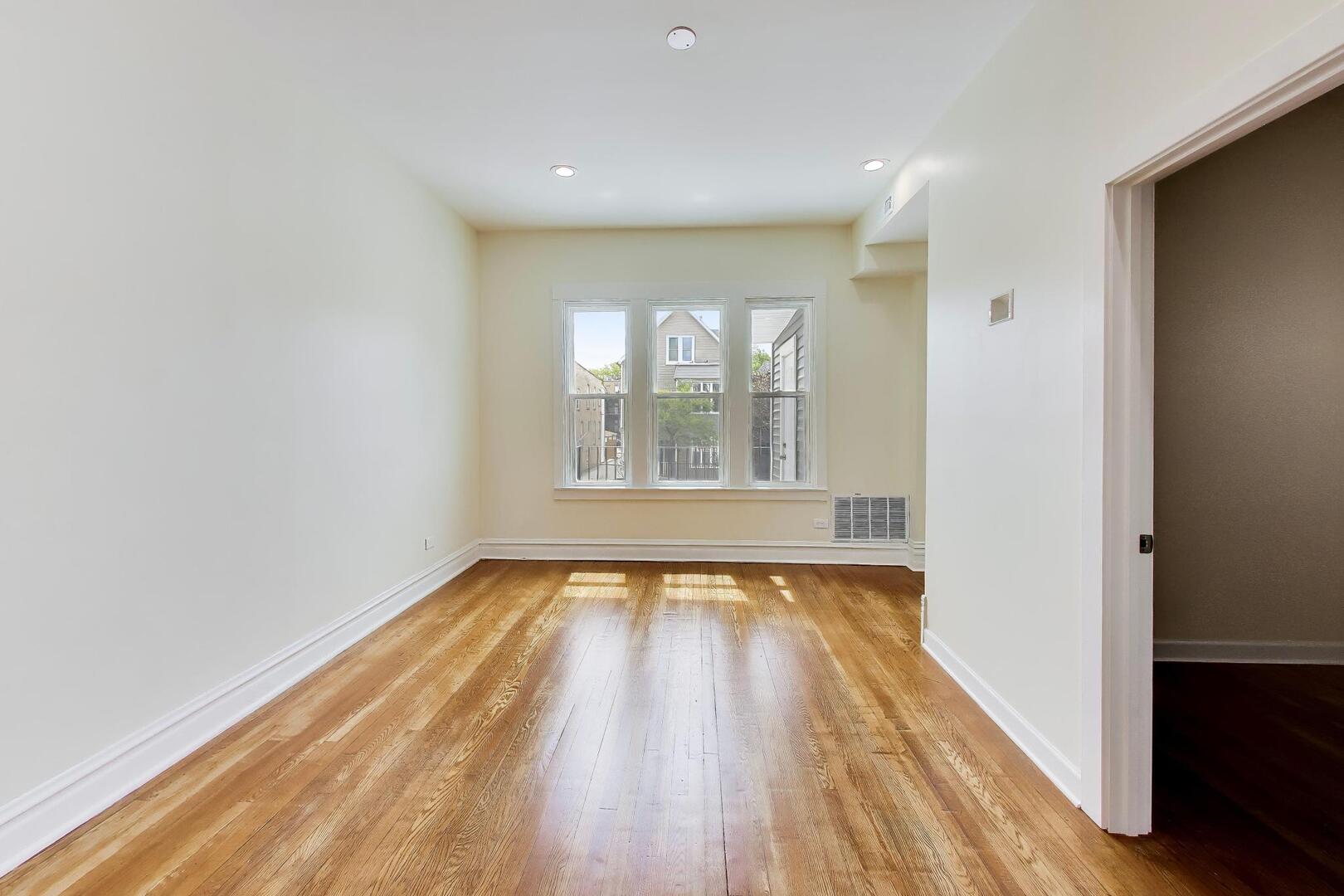 3450 W Diversey Avenue Property Photo 6
