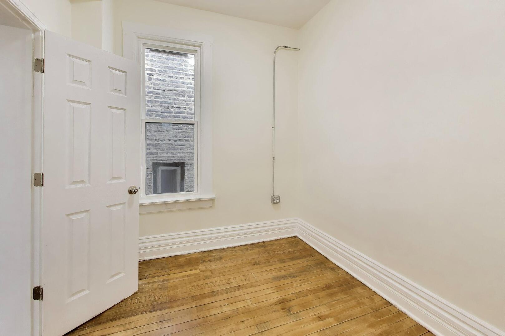 3450 W Diversey Avenue Property Photo 8
