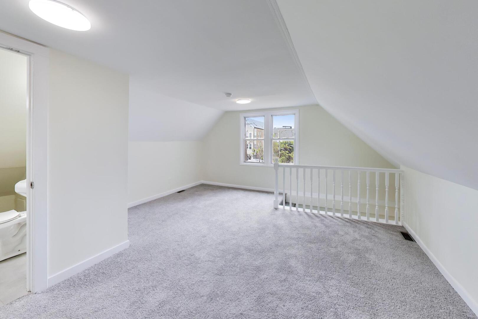 3450 W Diversey Avenue Property Photo 12