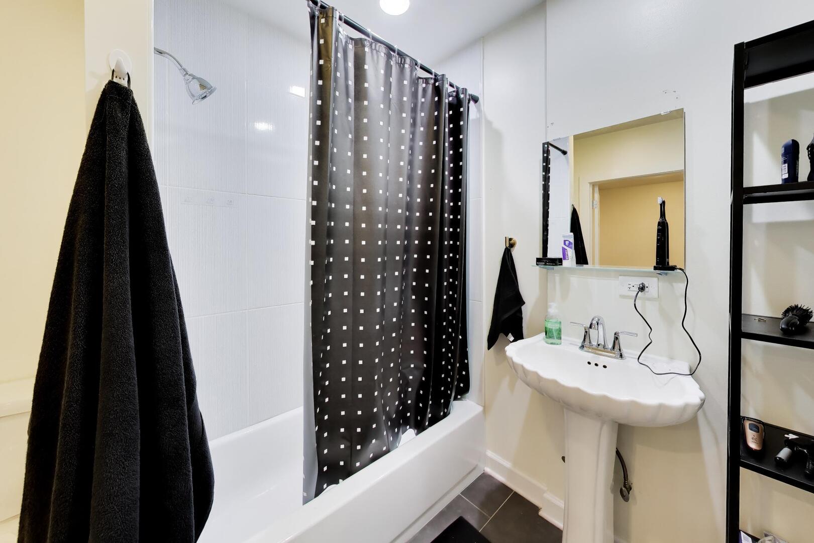 3450 W Diversey Avenue Property Photo 21