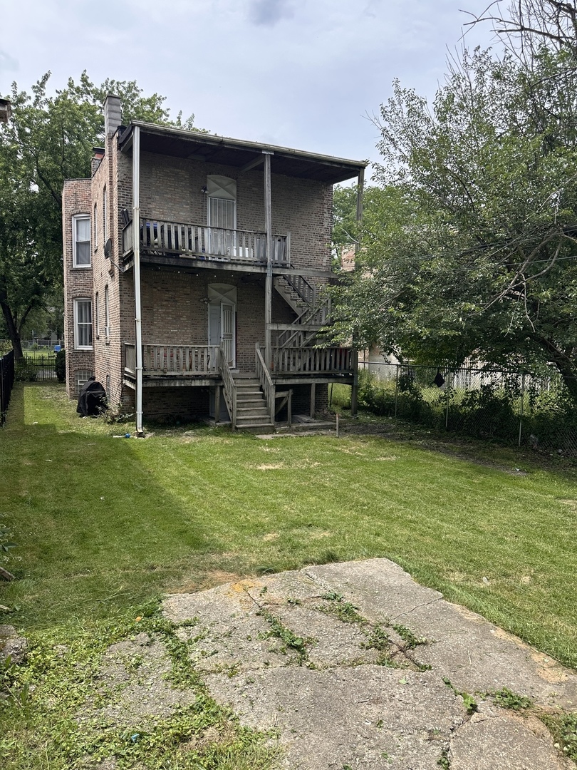 6515 S Marshfield Avenue Property Photo 3