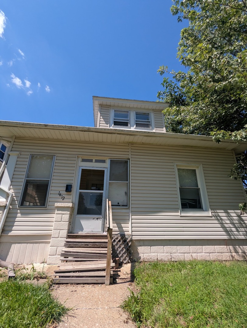 1612 7th Street Property Photo 1