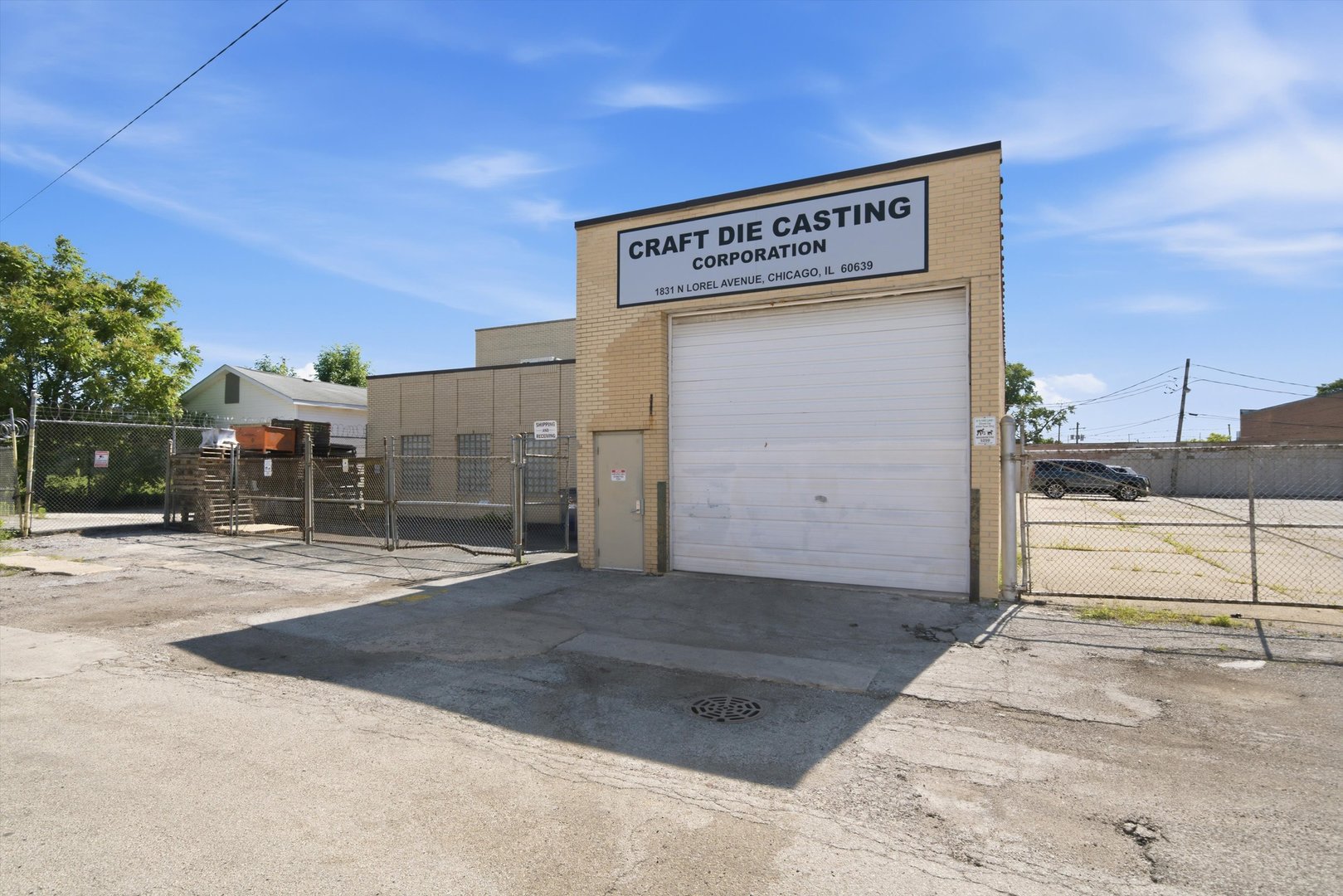 1831 N Lorel Avenue Property Photo 2