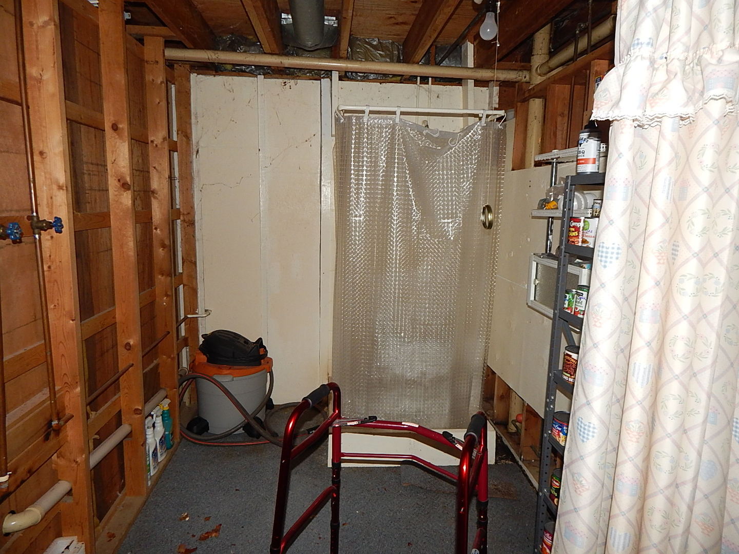 109 E 6th Street Property Photo 10
