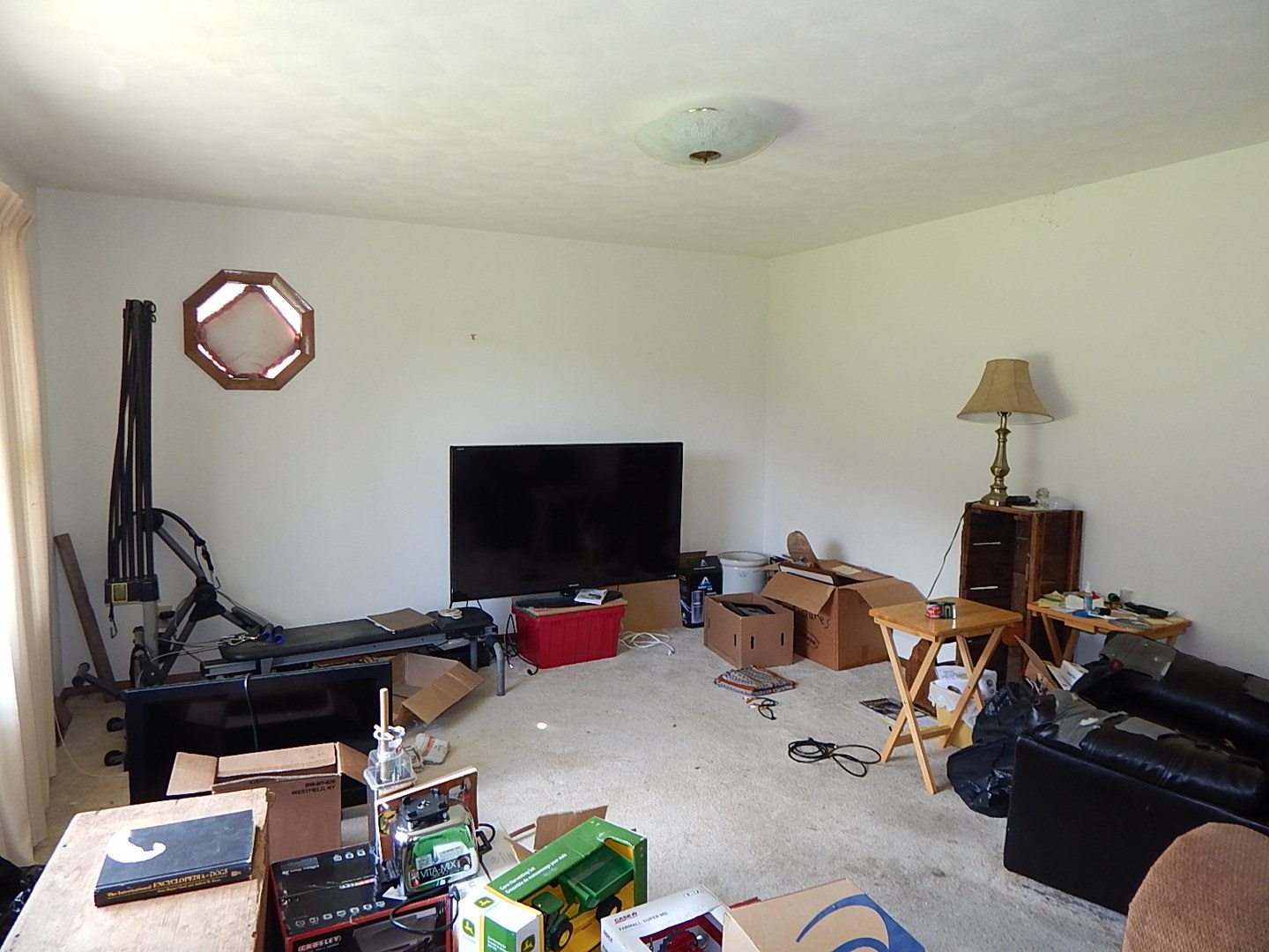 109 E 6th Street Property Photo 22