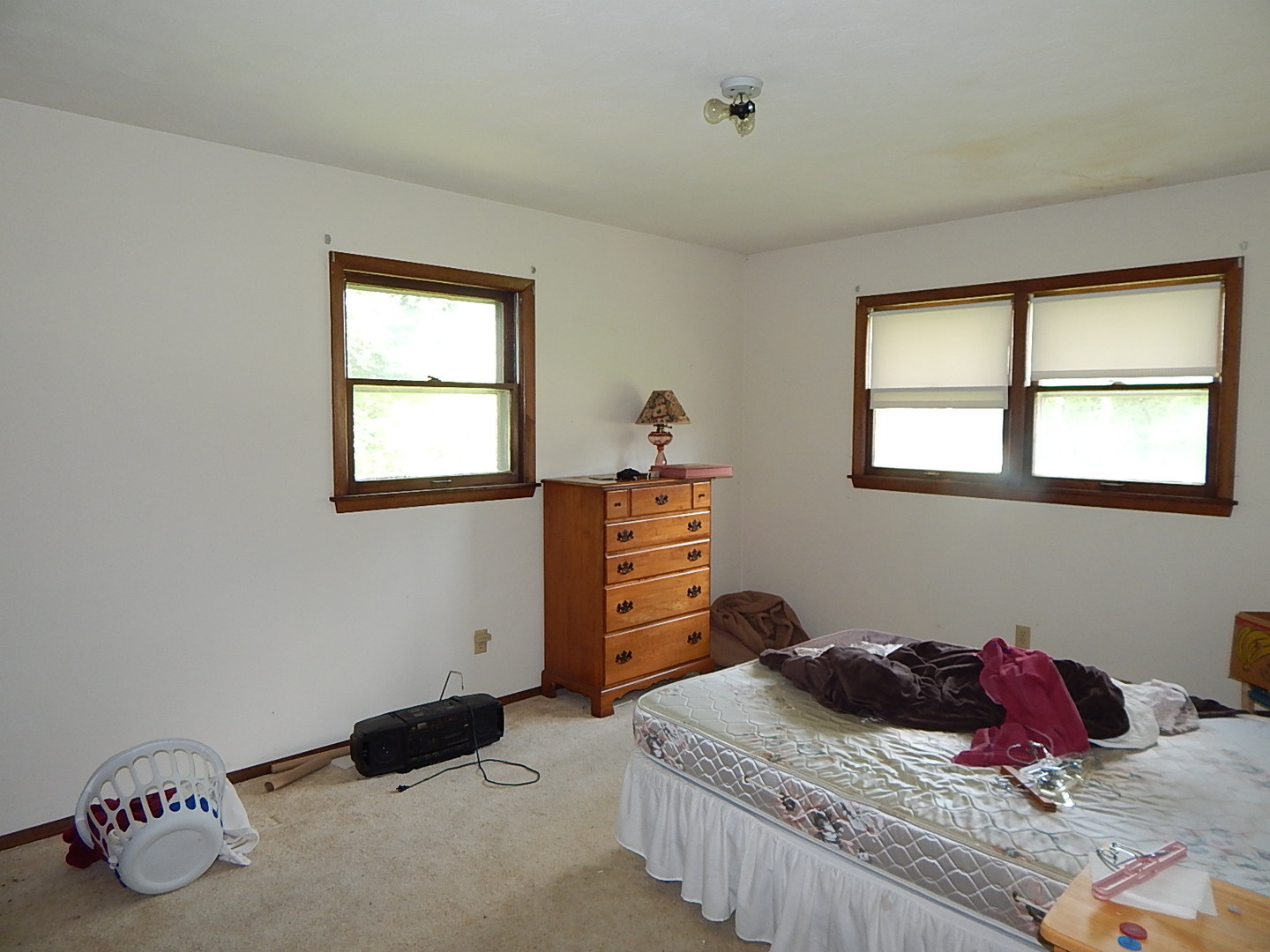 109 E 6th Street Property Photo 23