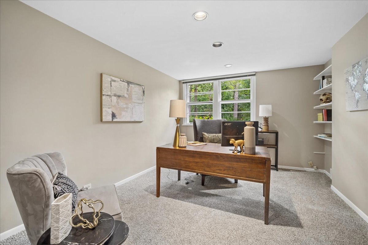 1557 Cavell Avenue Property Photo 10