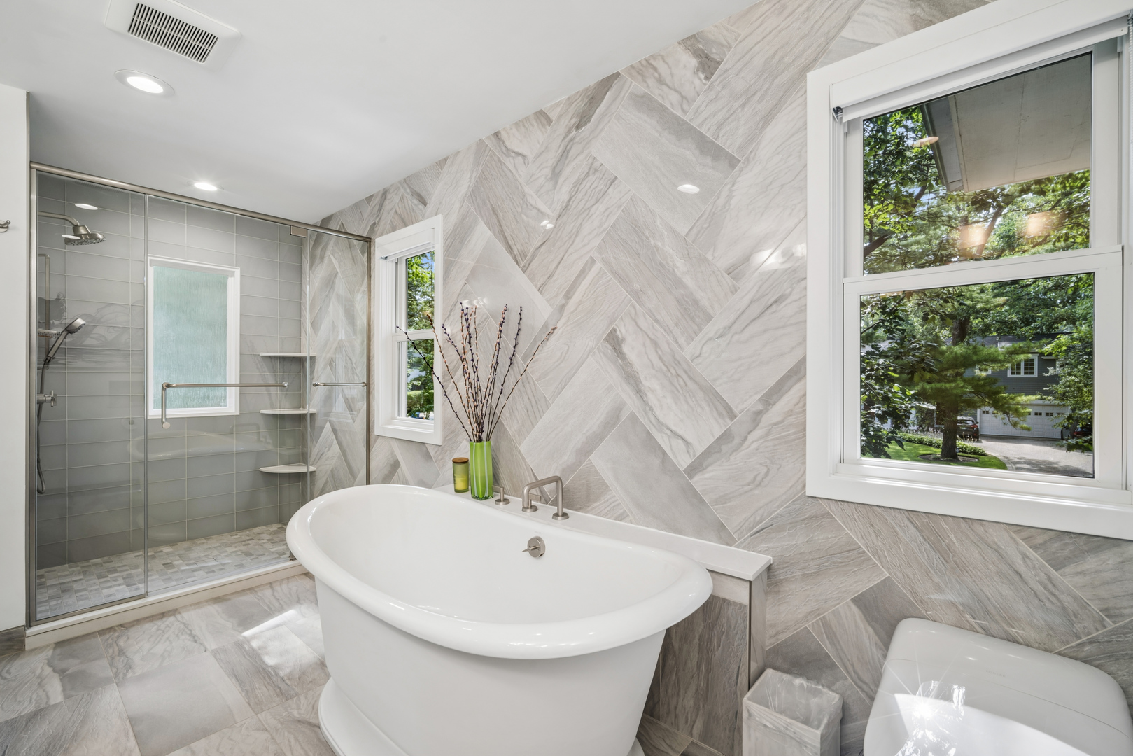 1557 Cavell Avenue Property Photo 18