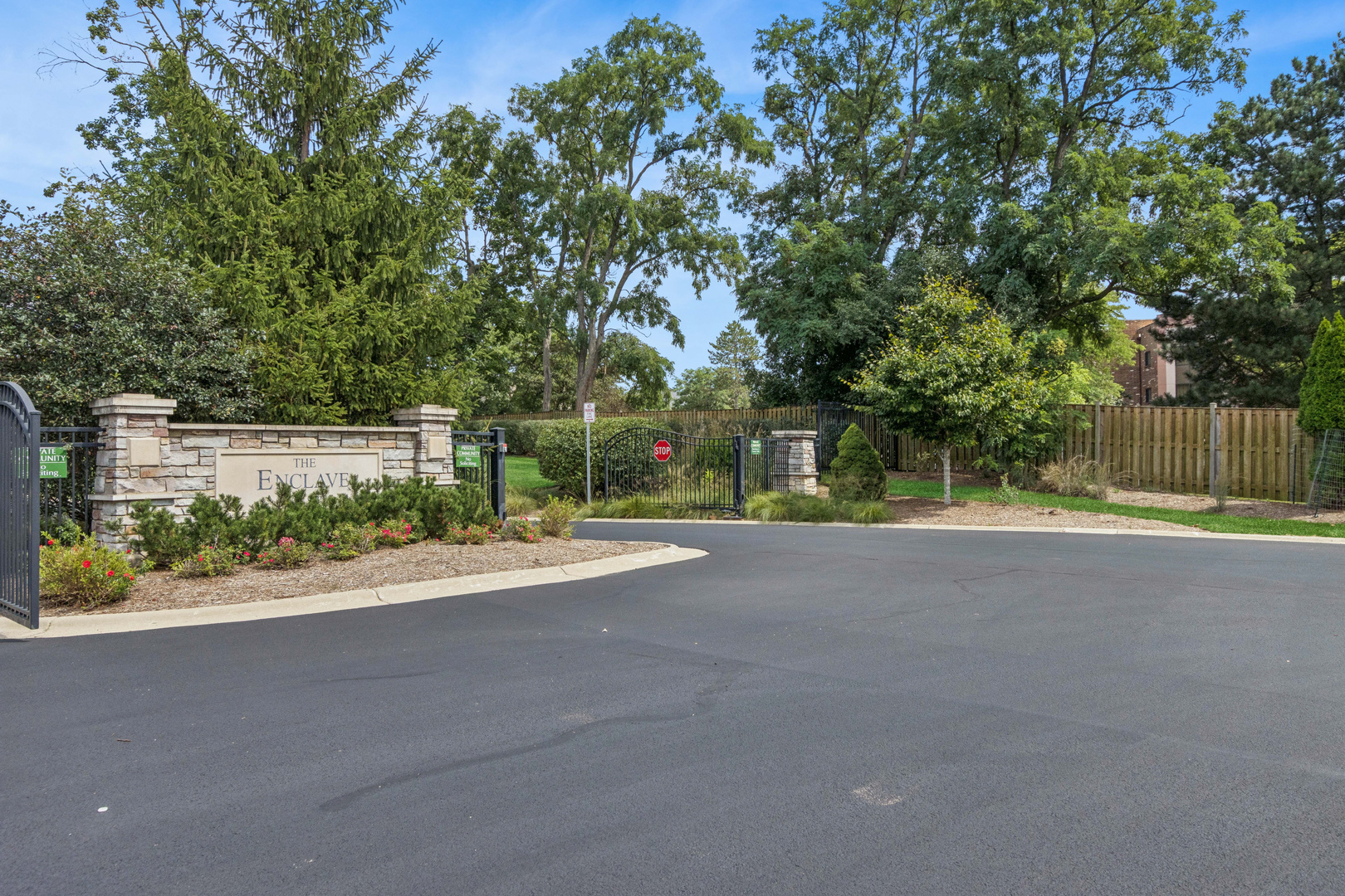 1099 Ironwood Court Property Photo 34