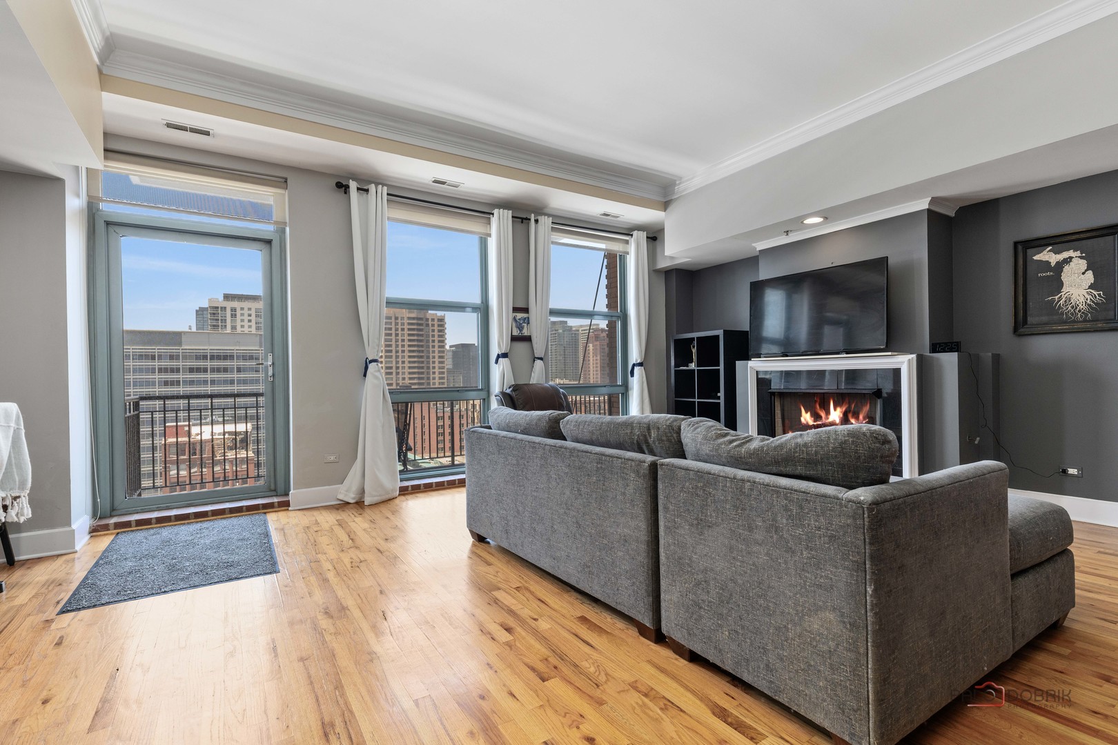 165 N Canal Street 1205 Property Photo 5