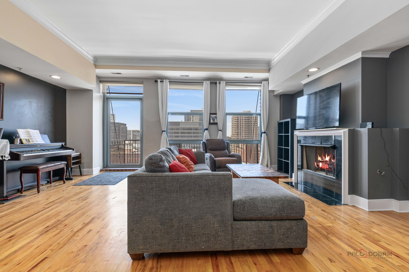 165 N Canal Street 1205 Property Photo 6