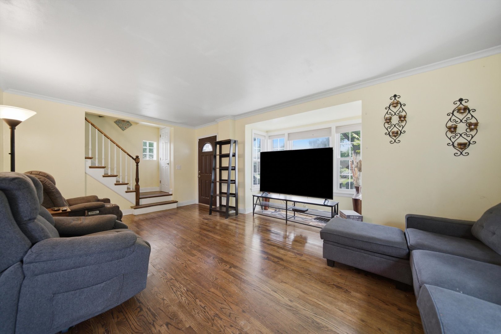 1446 Manchester Avenue Property Photo 4
