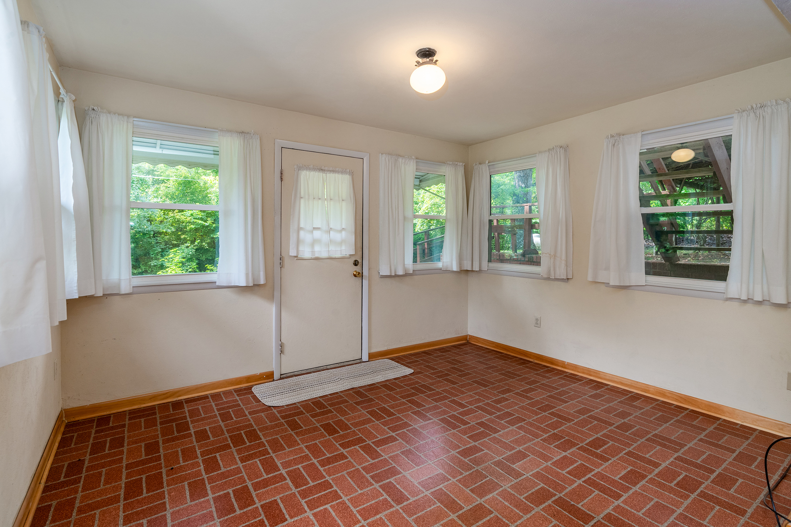 222 Bay Road Property Photo 29