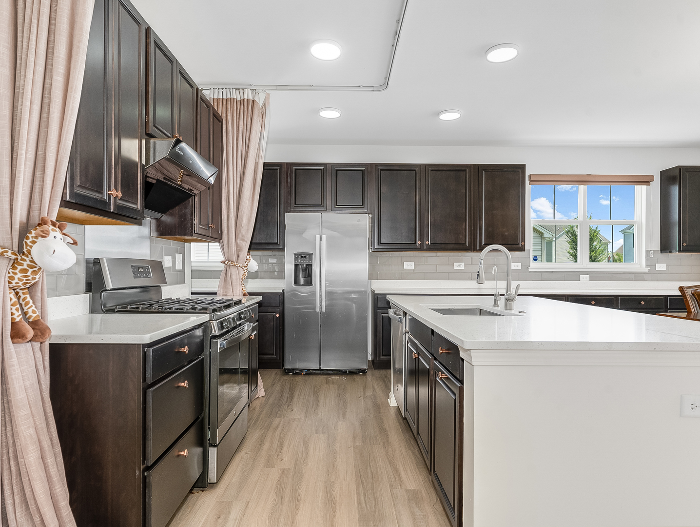 16143 S Lake View Road Property Photo 8