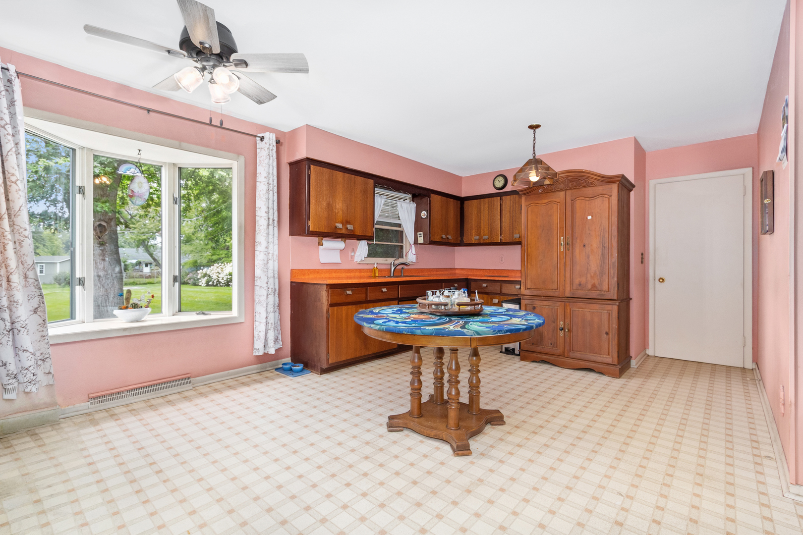 18860 S Leila Drive Property Photo 6