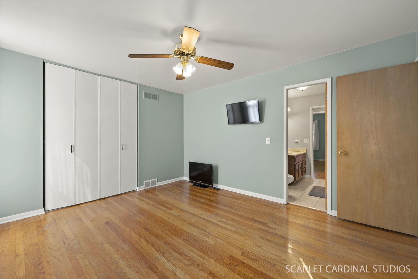 705 S School Street Property Photo 19