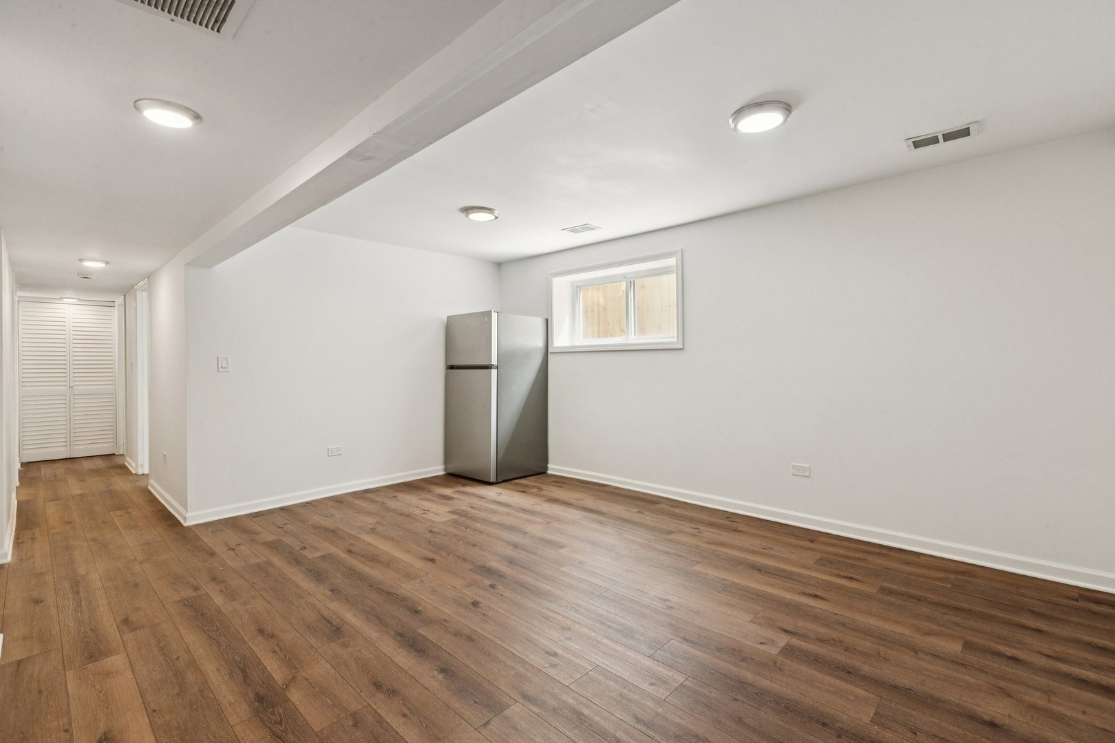 9935 S Winston Avenue Property Photo 22