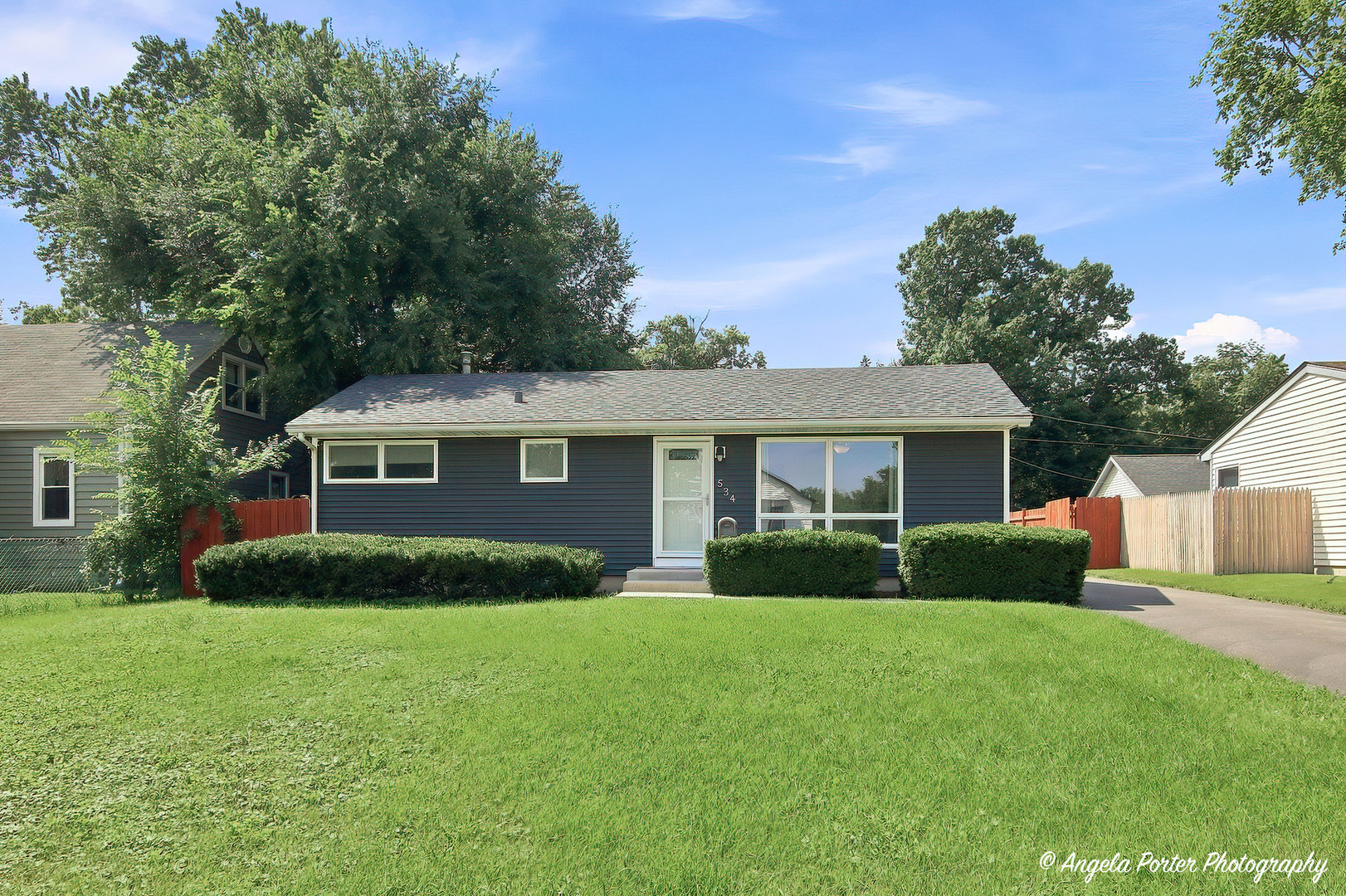 534 Whitney Avenue Property Photo 2