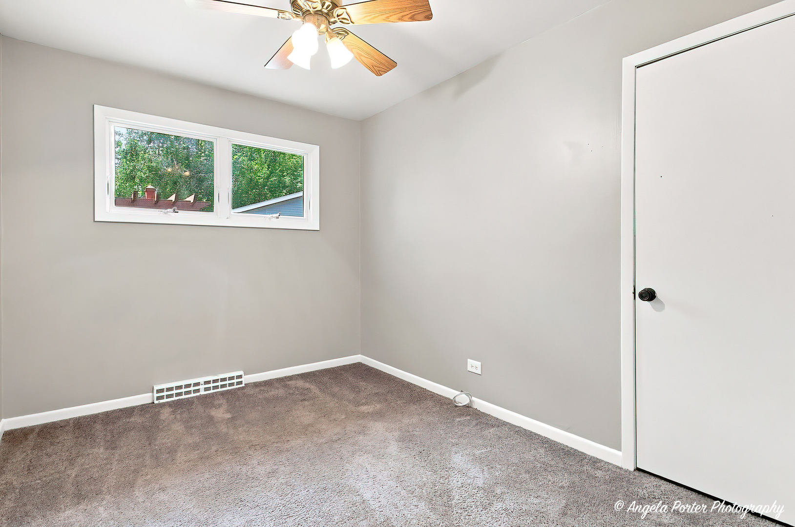 534 Whitney Avenue Property Photo 12